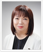 代表取締役社長　川部　久美子